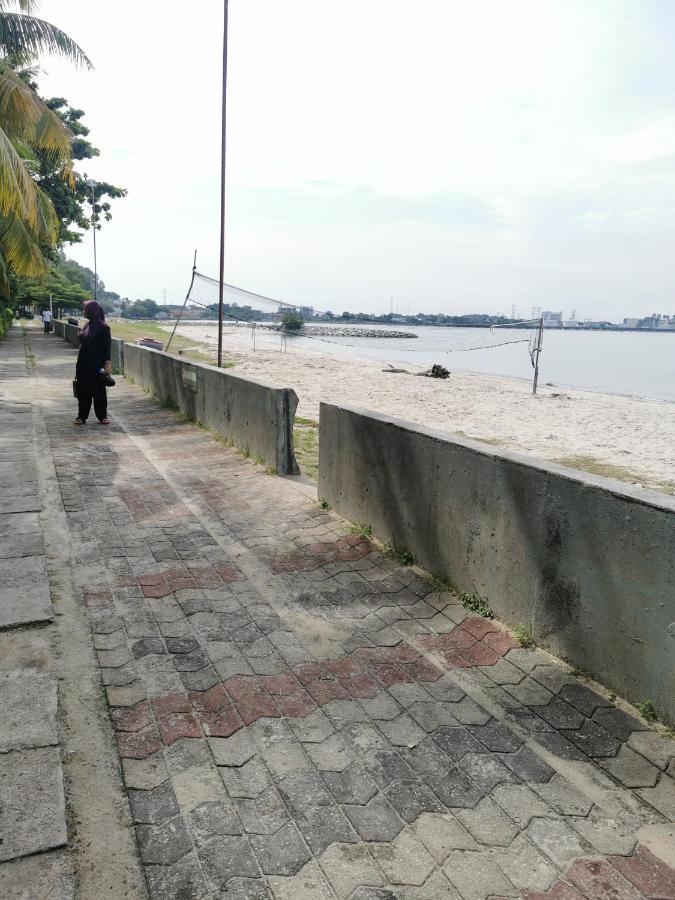 Beach View Private Apartment Port Dickson Ngoại thất bức ảnh